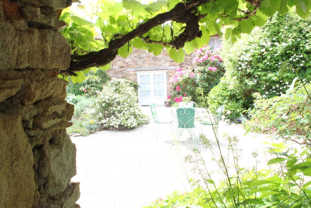 Relais De La Riniere Le Landreau Exterior foto