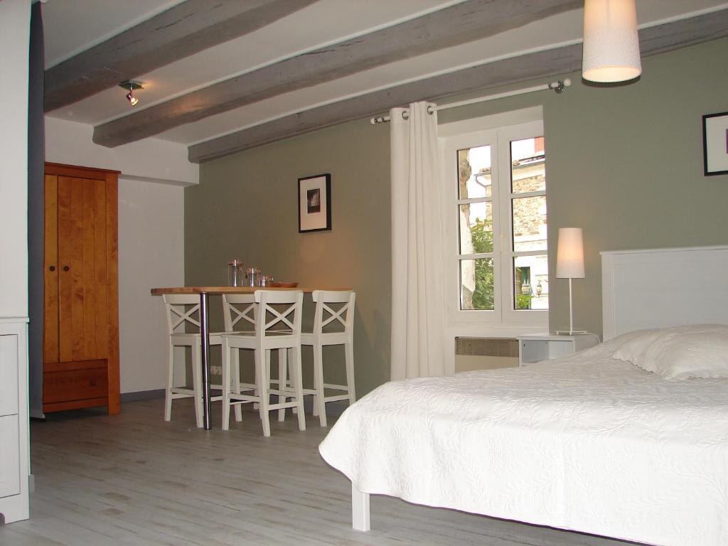 Relais De La Riniere Le Landreau Quarto foto