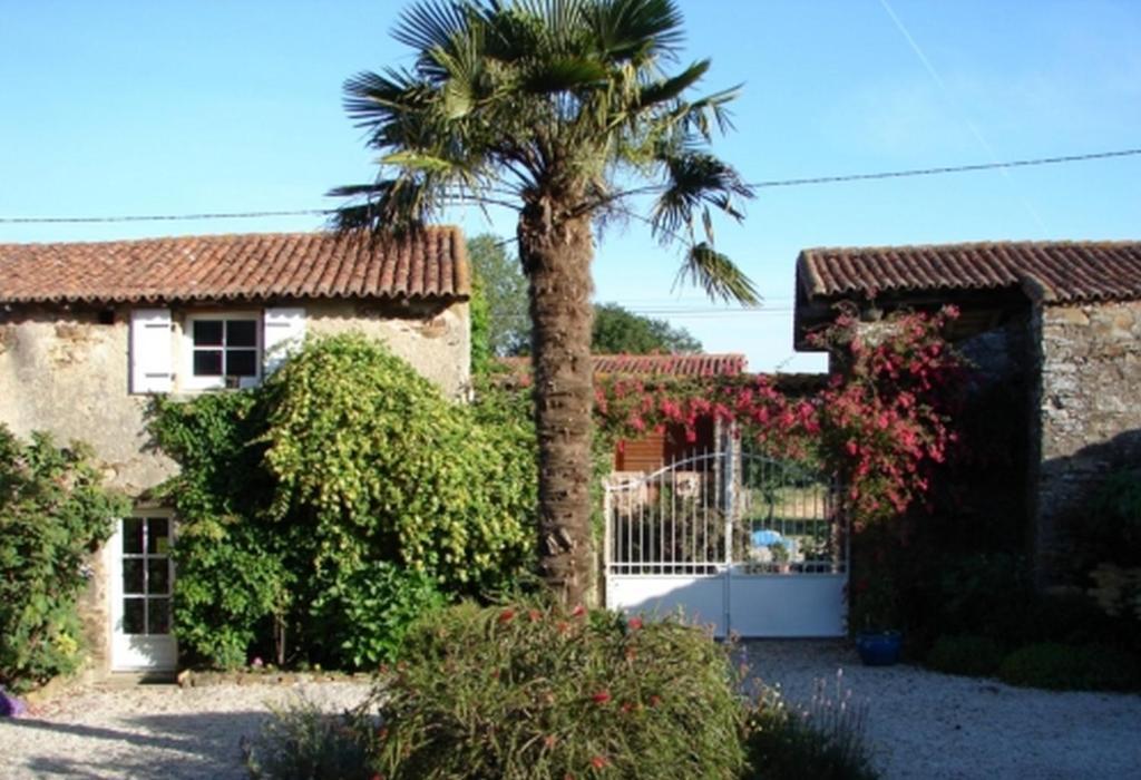 Relais De La Riniere Le Landreau Exterior foto